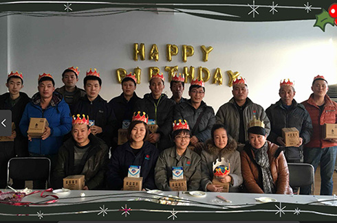 “宏”源幸福，員工集體生日會(huì)溫暖上線